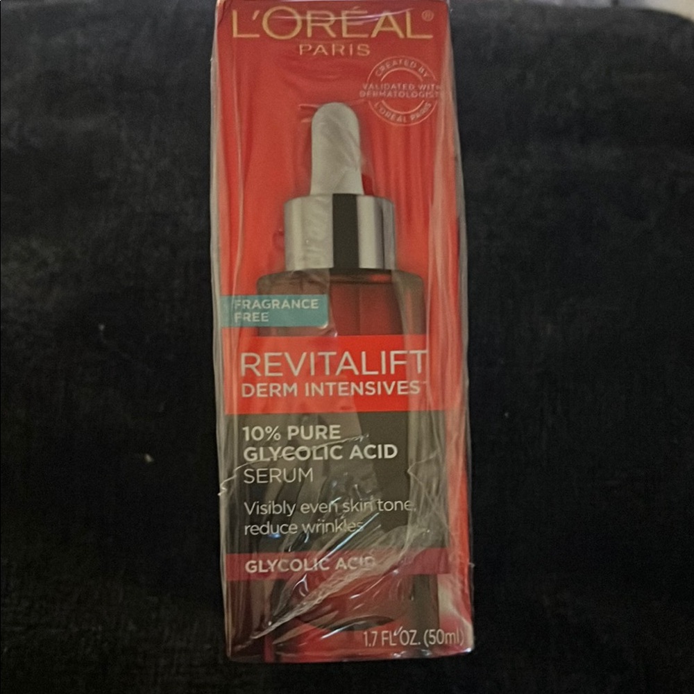 L'Oreal Revitalift 1.7 ounce Serum- 3 pack NIP